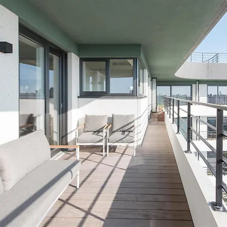 Serene With Mountain View Apartamento Ostende