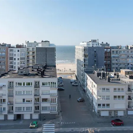 Serene With Mountain View Ostende